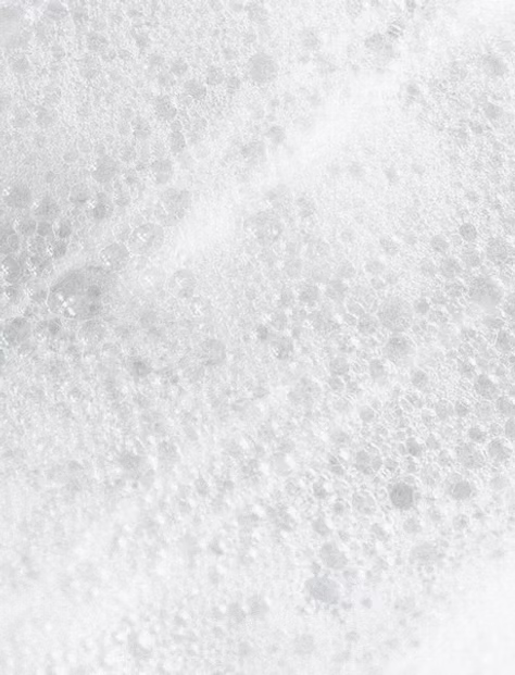 MOISTURISING SHAMPOO